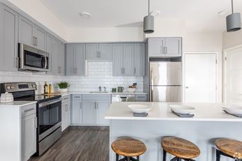 Abundant kitchen cabinets